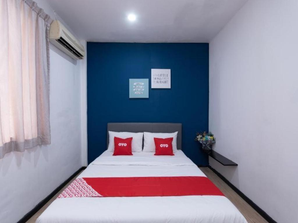 OYO 89398 Doorbellz Hotel Kota Kinabalu Buitenkant foto