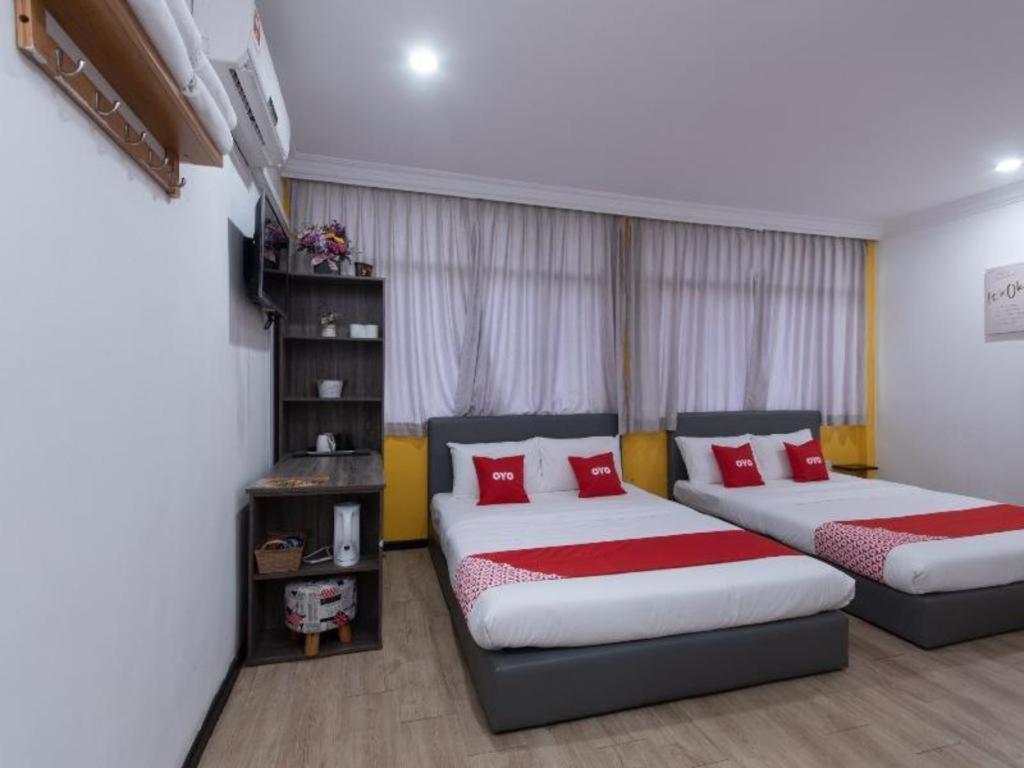 OYO 89398 Doorbellz Hotel Kota Kinabalu Buitenkant foto