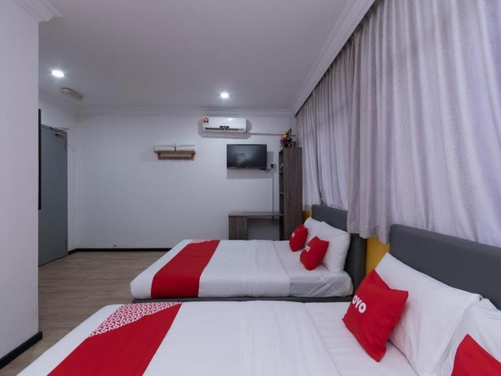 OYO 89398 Doorbellz Hotel Kota Kinabalu Buitenkant foto