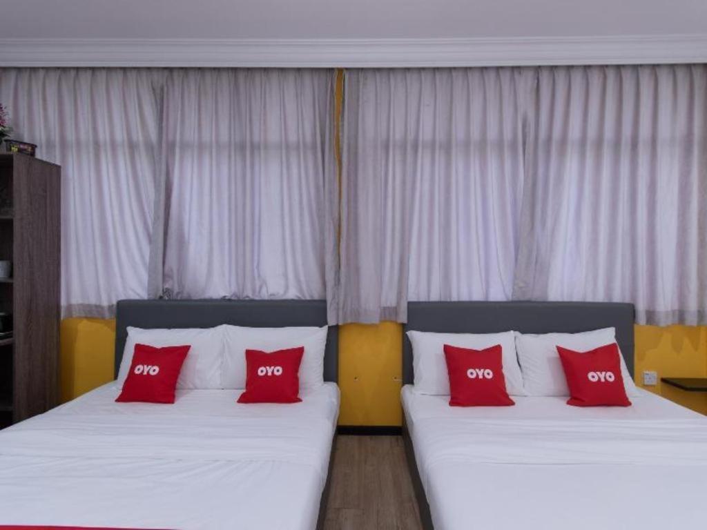 OYO 89398 Doorbellz Hotel Kota Kinabalu Buitenkant foto