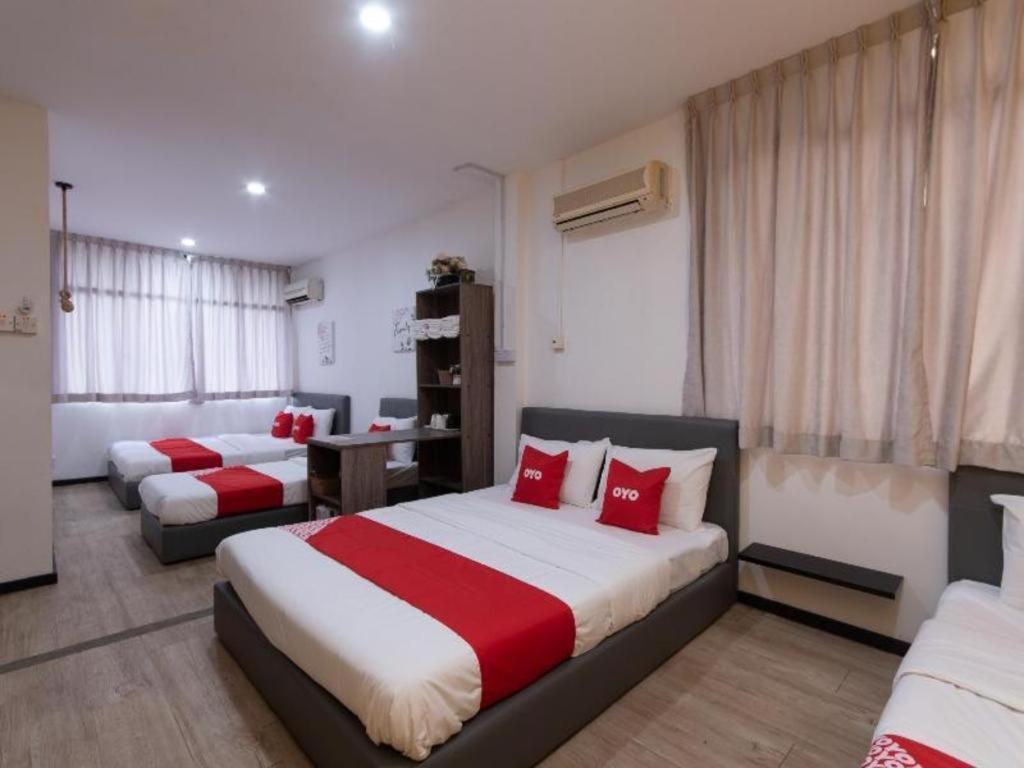 OYO 89398 Doorbellz Hotel Kota Kinabalu Buitenkant foto