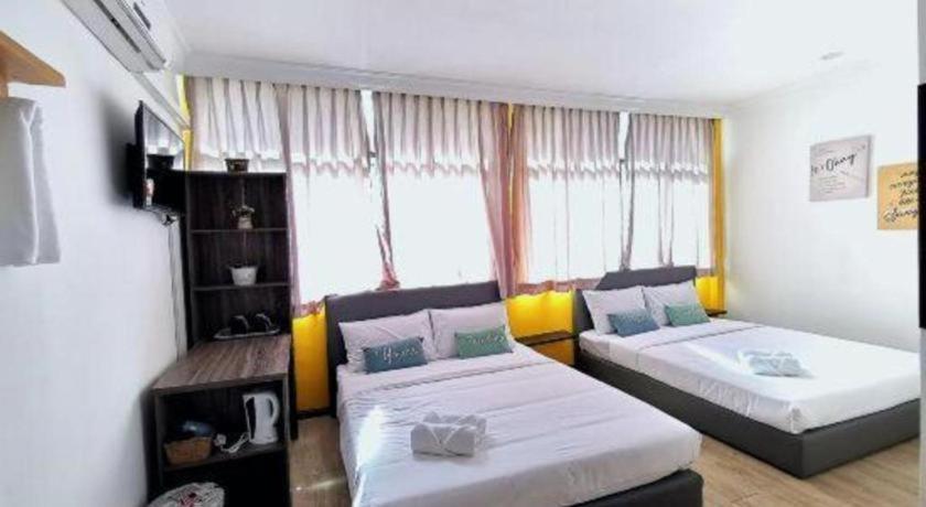 OYO 89398 Doorbellz Hotel Kota Kinabalu Buitenkant foto