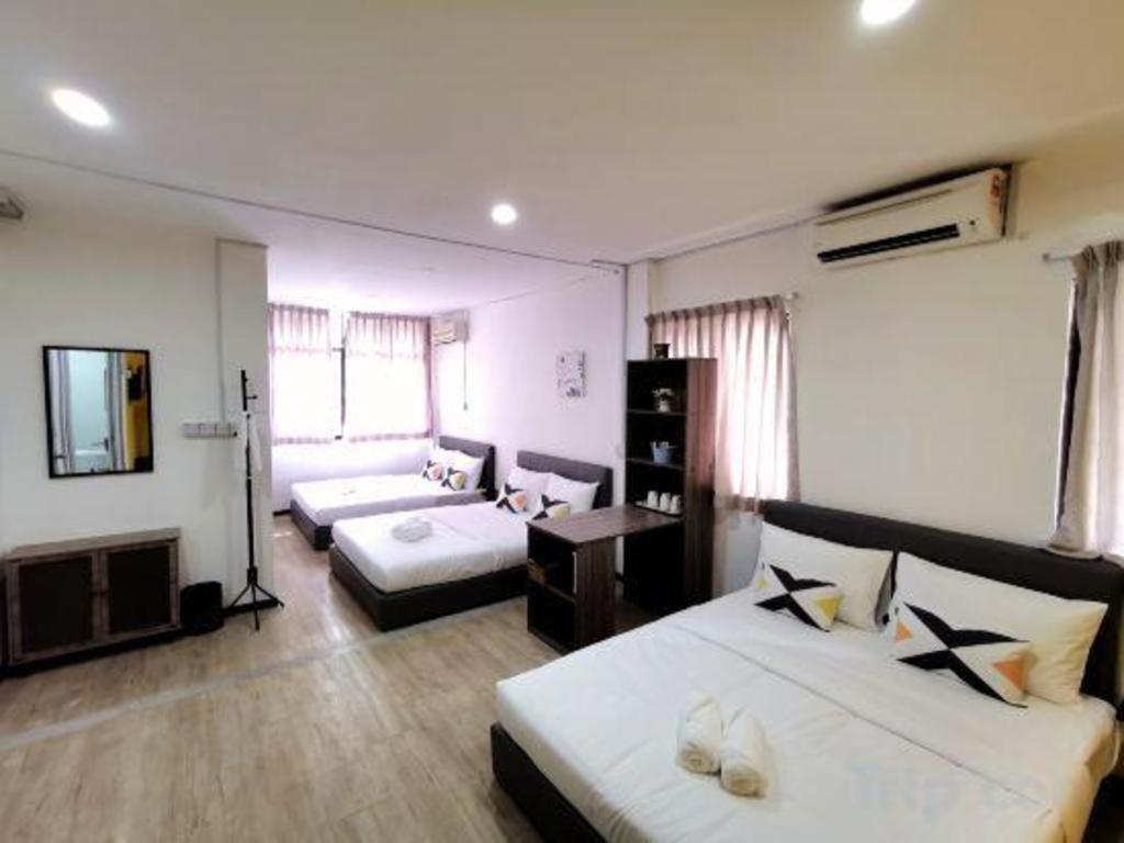 OYO 89398 Doorbellz Hotel Kota Kinabalu Buitenkant foto