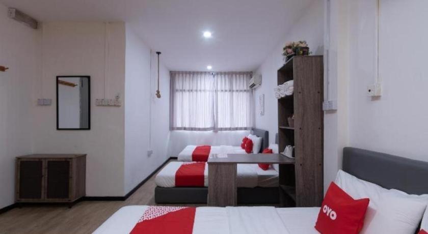OYO 89398 Doorbellz Hotel Kota Kinabalu Buitenkant foto